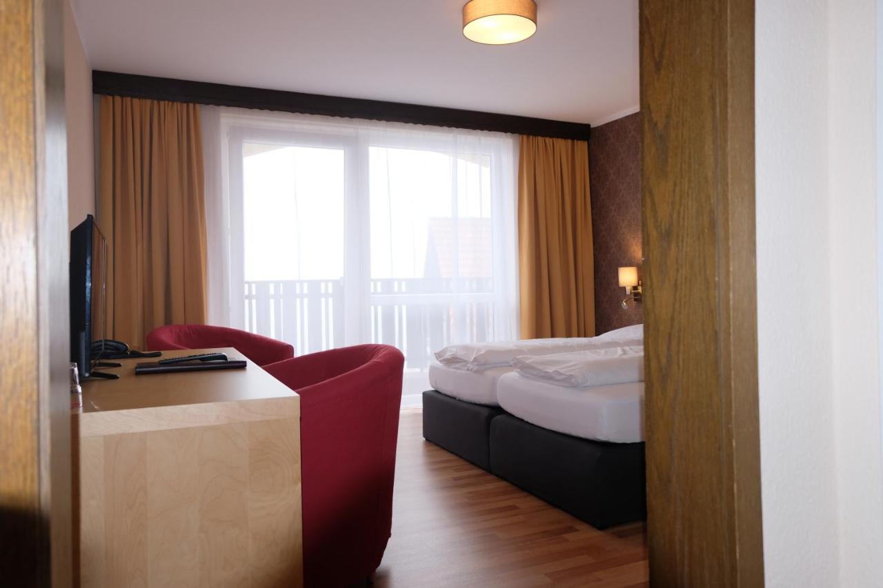 Zum Weissen Lamm Hotel Rothenberg Exterior photo